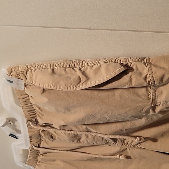 Aritzia TNA Surplus Division Cargo Pant Tan Size M - Picture 5 of 12